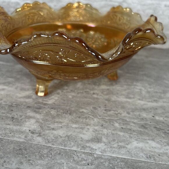 Imperial Art Glass Marigold Carnival‎ 8" Round Bowl with Dutch Windmill Scene - Picture 10 of 14